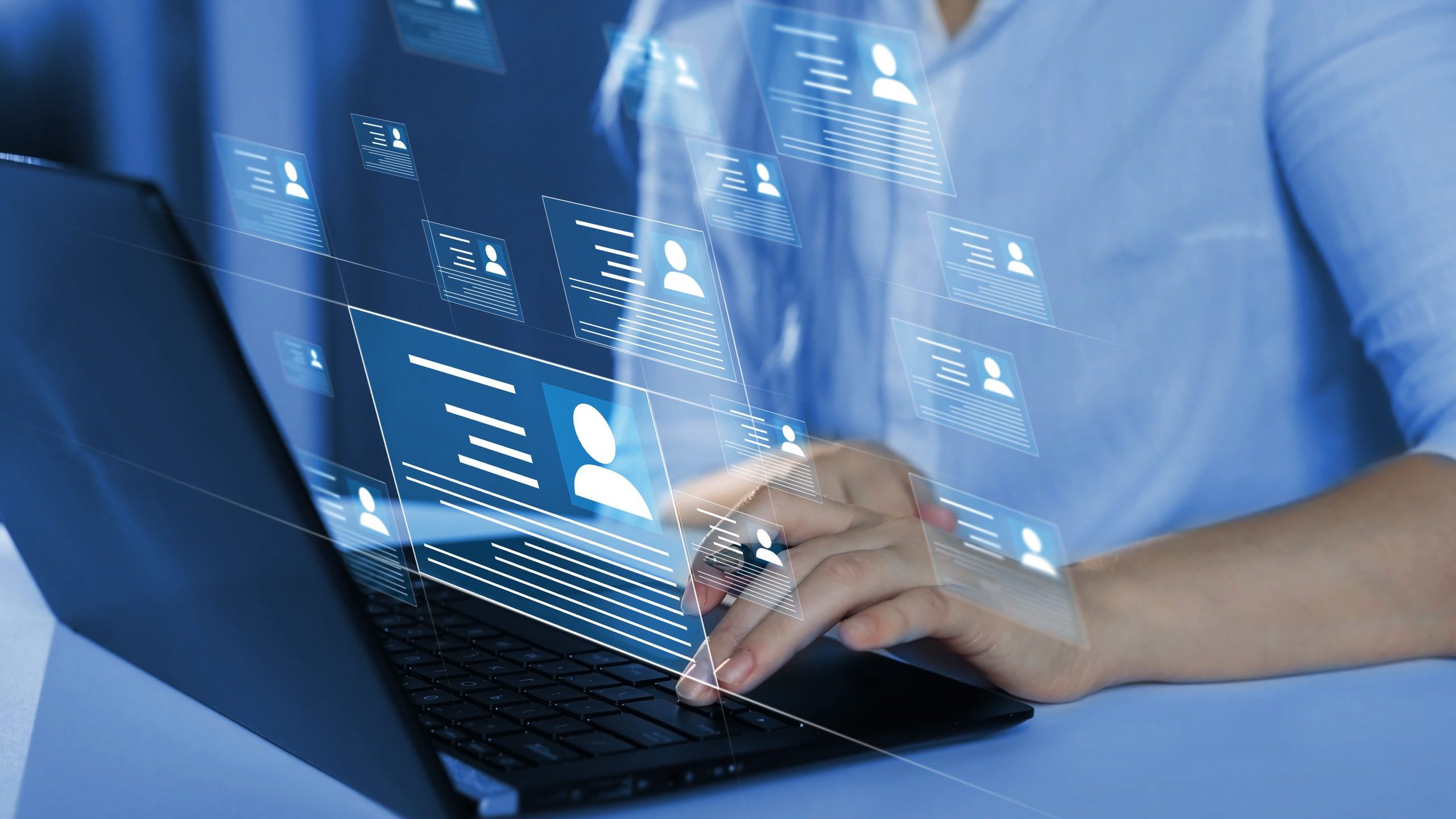 Online and modern technologies for simplifying the human resourc