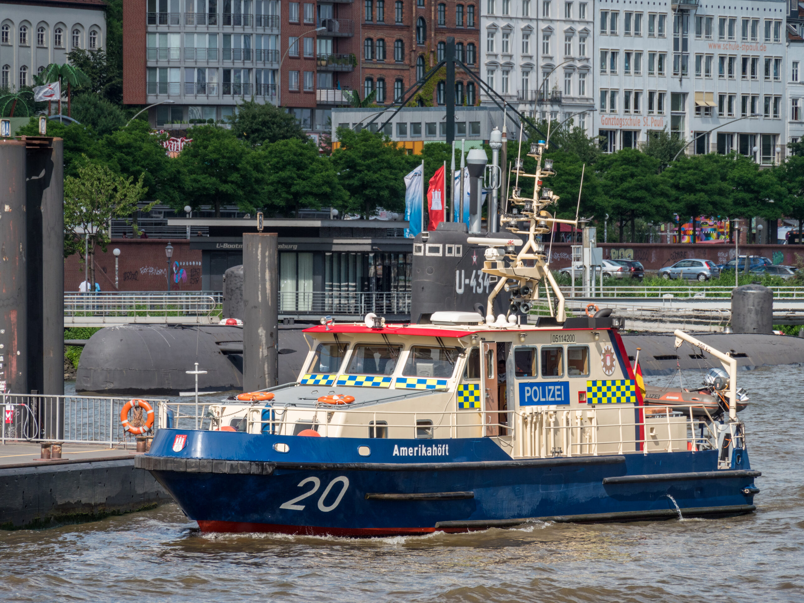 Hamburger_Polizei-Boot_20__Amerikahöft_