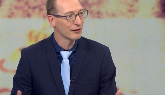 Jan-Gerrit Keil im TV-Interview am 29.04.2024, Screenshot von AAS